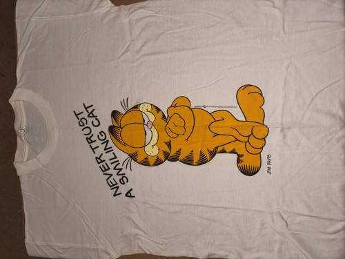 Vintage 1990 garfield t - 1990’s,